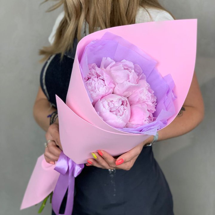 Букет пионов "Файв" в Комсомольске-на-Амуре