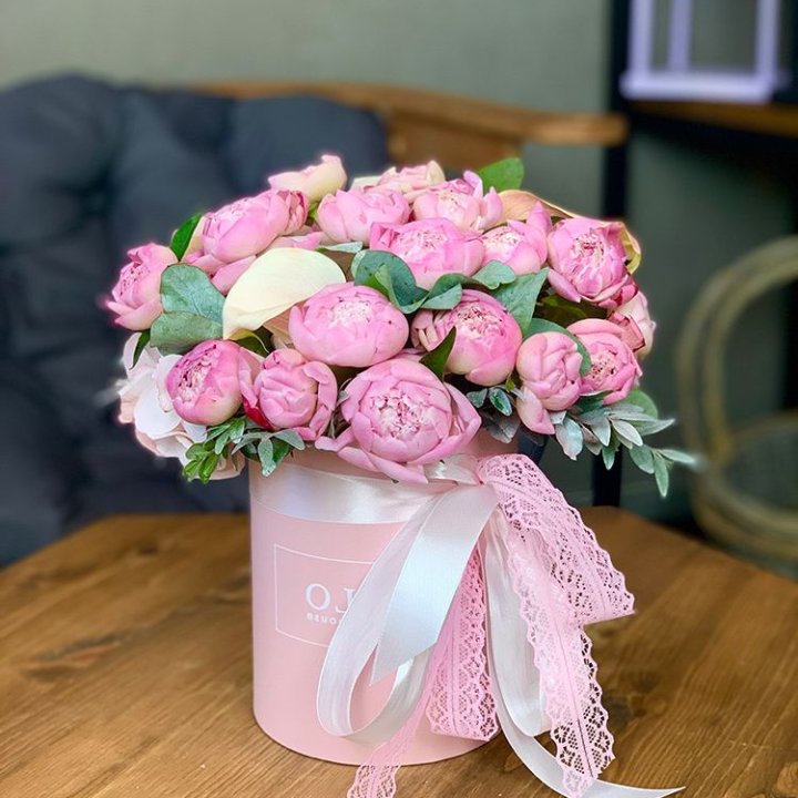 Композиция с пионами №1 в Комсомольске-на-Амуре