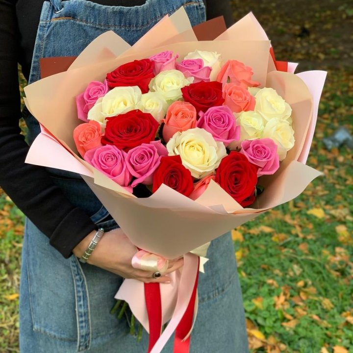 25 роз "Карусель" в Комсомольске-на-Амуре