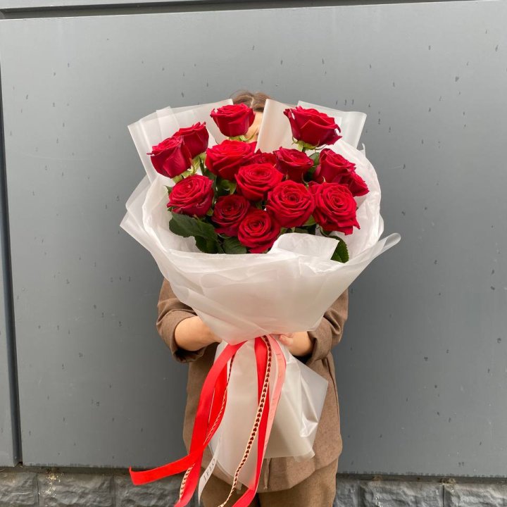 15 высоких роз  в Комсомольске-на-Амуре