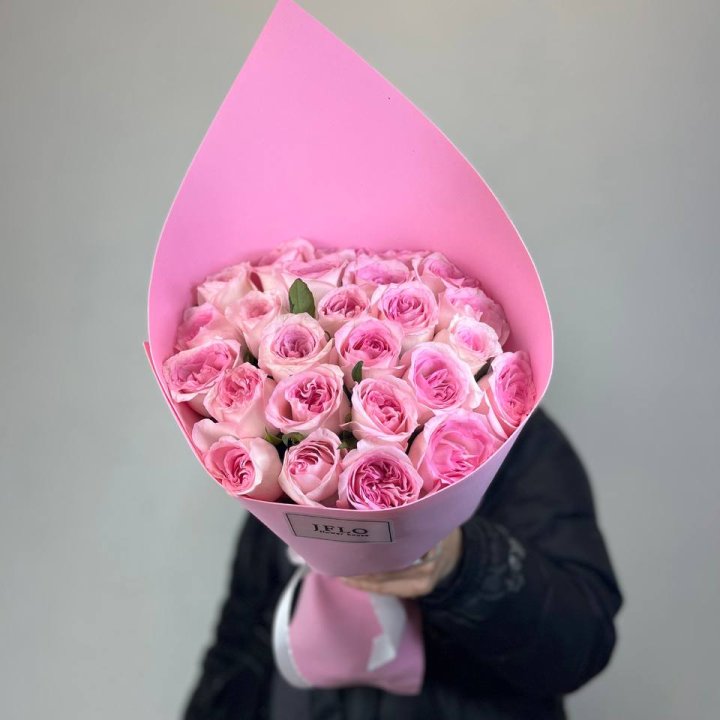 25 нежных роз в Комсомольске-на-Амуре