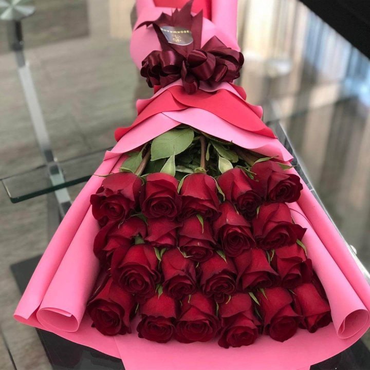 21 красная роза "Элеганс" в Комсомольске-на-Амуре