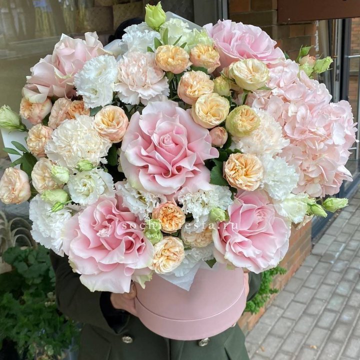 Авторский бокс №2 с доставкой в Комсомольске-на-Амуре