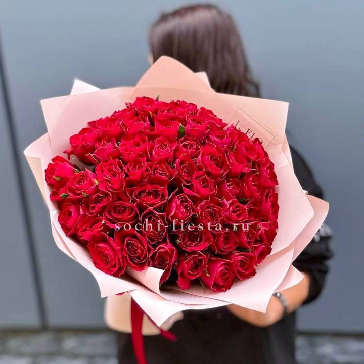 55 кенийских роз в Комсомольске-на-Амуре