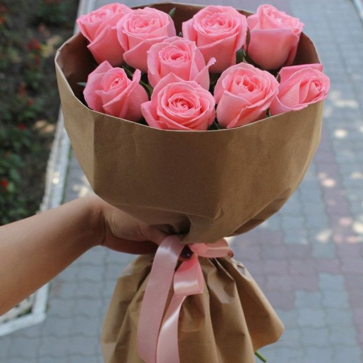 9 розовых роз в Комсомольске-на-Амуре