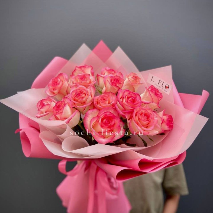 15 роз "Джумилия" в Комсомольске-на-Амуре