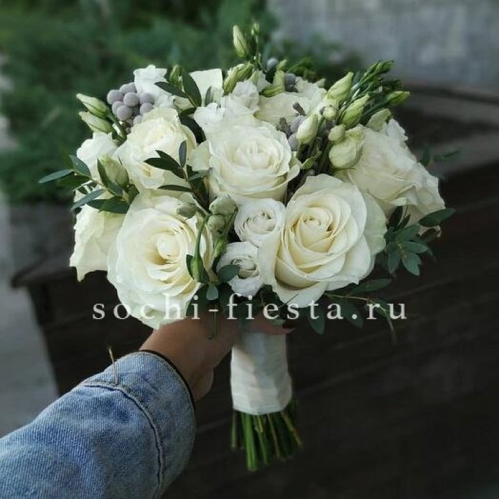 Свадебный букет №5 в Комсомольске-на-Амуре