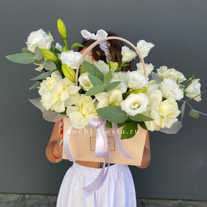 Сумочка цветов "Матина" в Комсомольске-на-Амуре