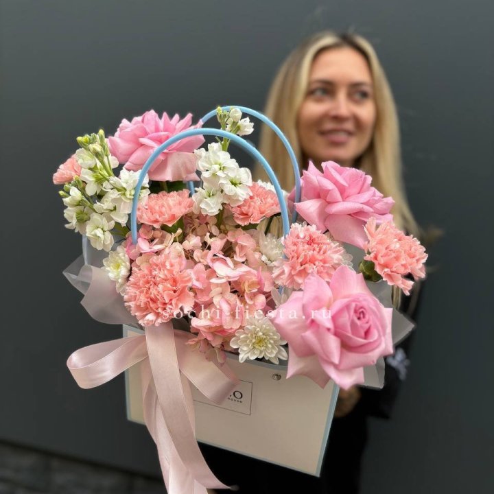 Сумочка "Бал цветов" в Комсомольске-на-Амуре