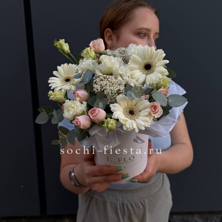 Бокс "Мои поцелуи" в Комсомольске-на-Амуре