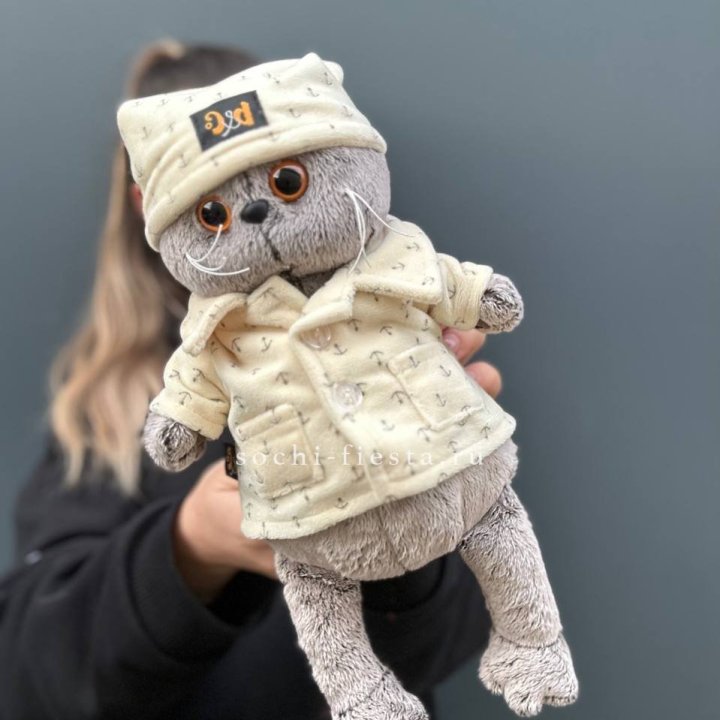 Кот Басик в пижаме в Комсомольске-на-Амуре