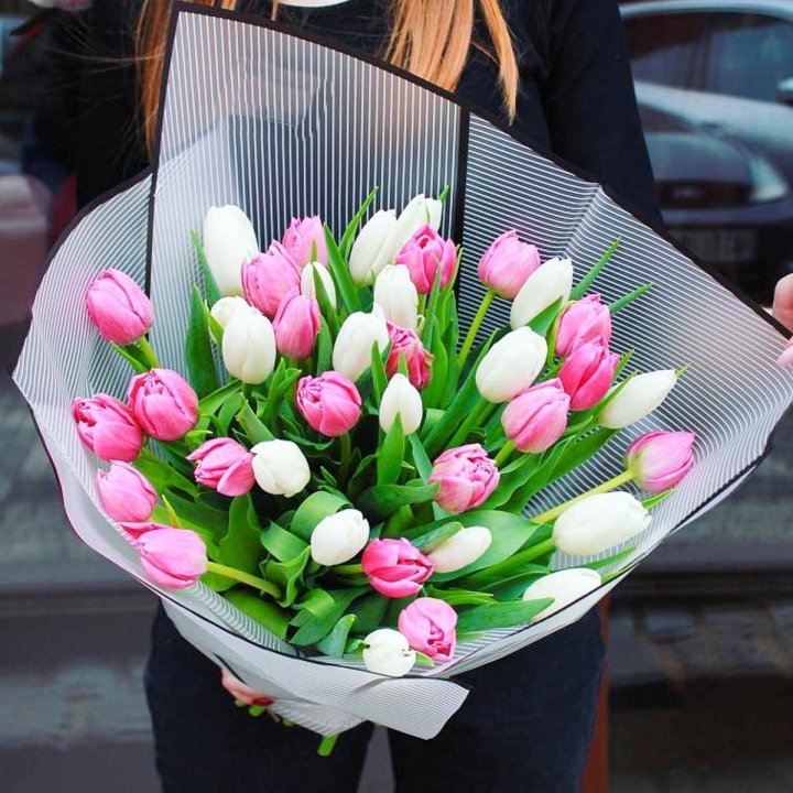 29 тюльпанов микс в Комсомольске-на-Амуре